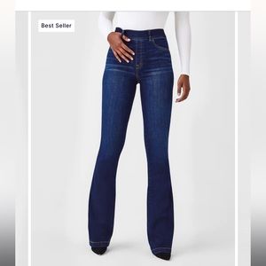 SPANX FLARE JEANS - MIDNIGHT SHADE